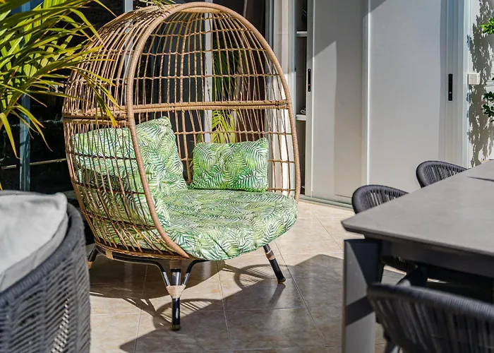 Marazul Sunset Адехе